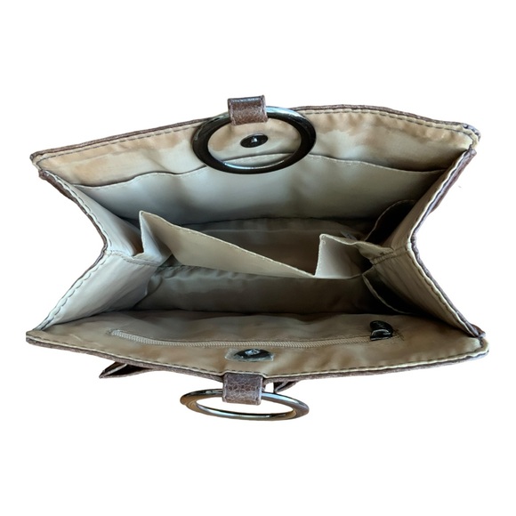 Pouchee Purse Organizer - Picture 12 of 12